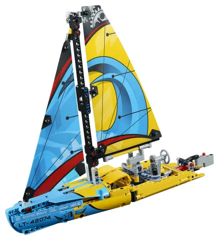 42074 LEGO® Technic Racing Yacht