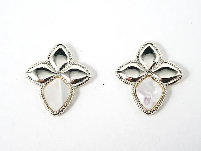 Beautiful Diamond Flower Shape Shiny Metallic & Mother Of Pearl Design Gold Tone Brass Earrings