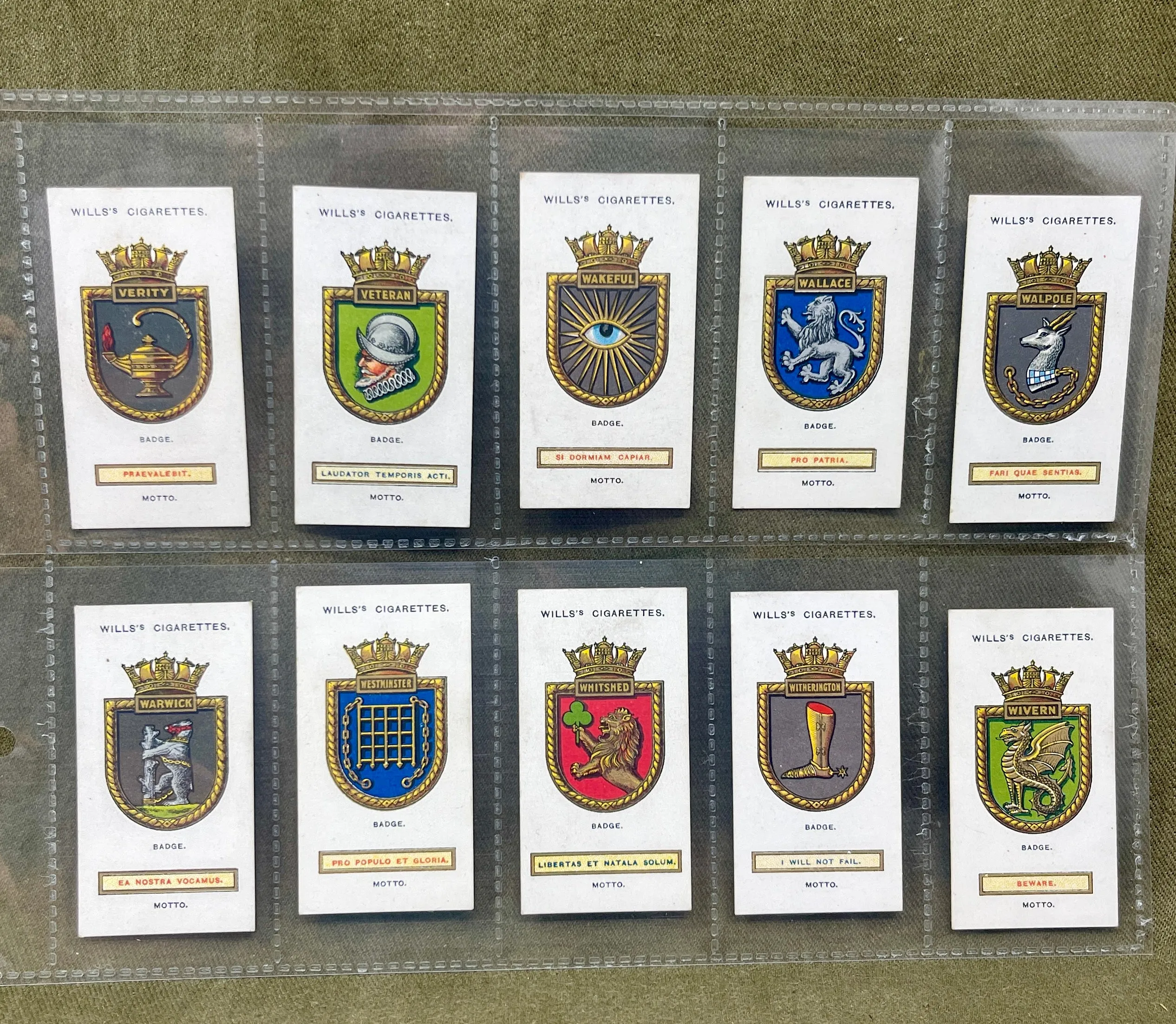 Complete set of WD & HO Wills Ships Badges