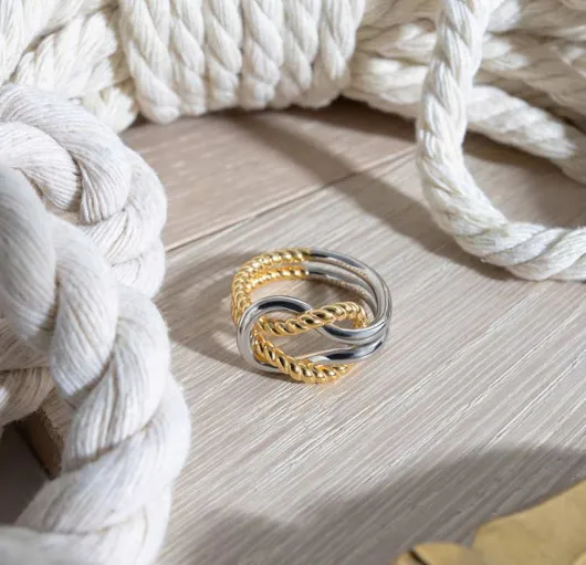 Marina Rope Knot Golden Ring