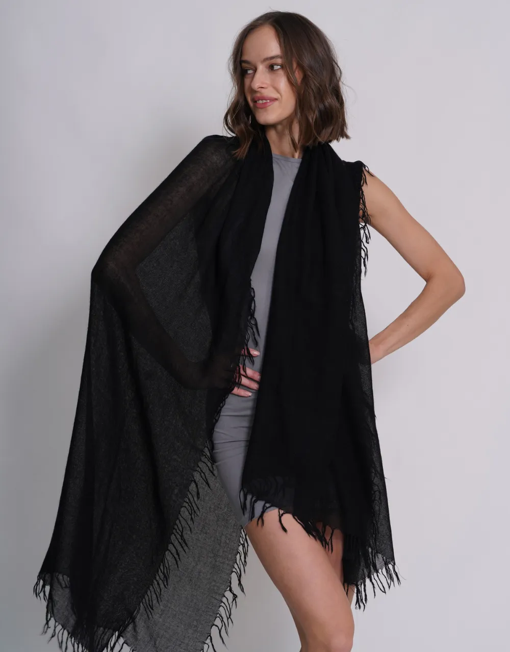 Woven Fringed Scarf in Black