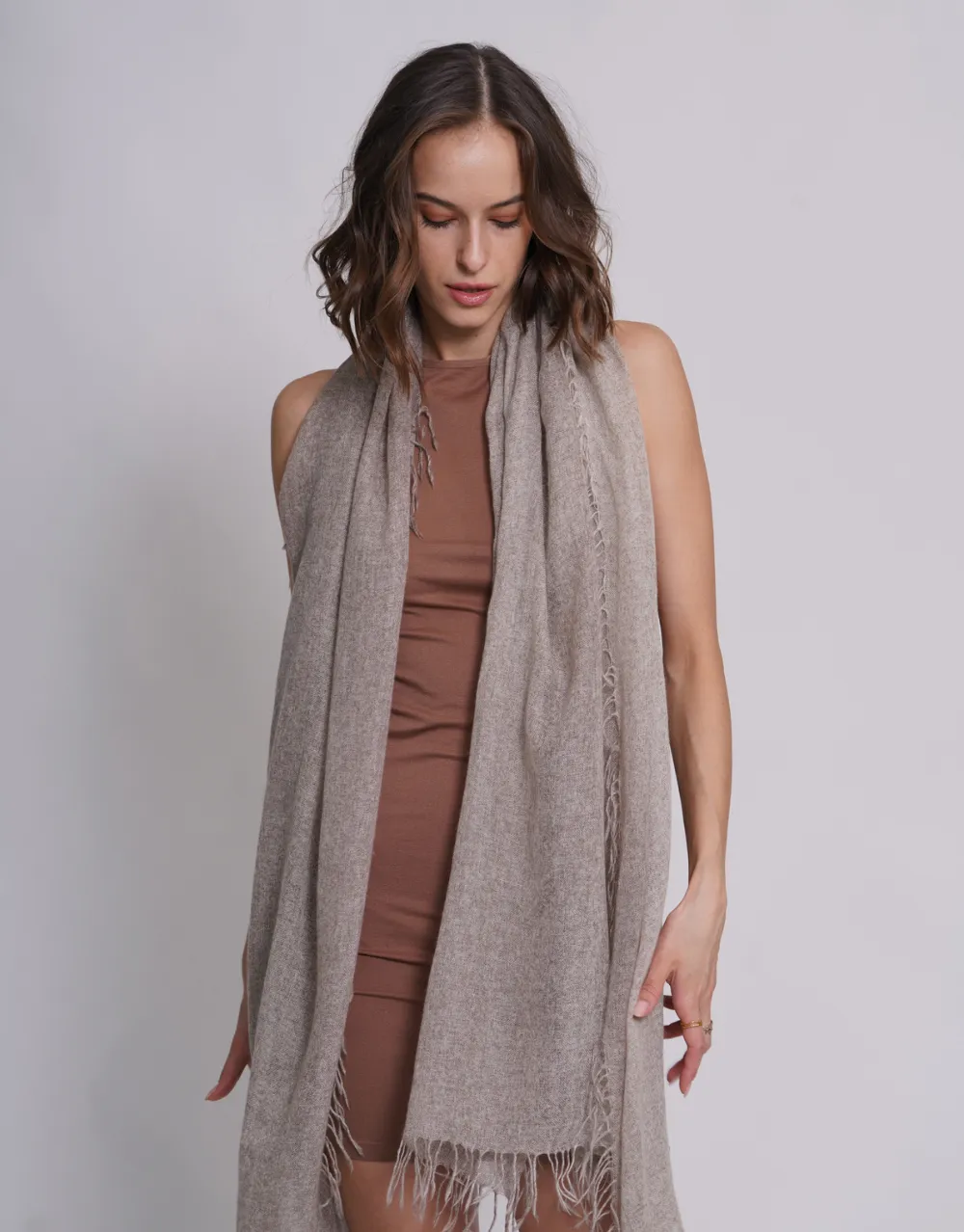 Woven Fringed Scarf in Brushed Brown